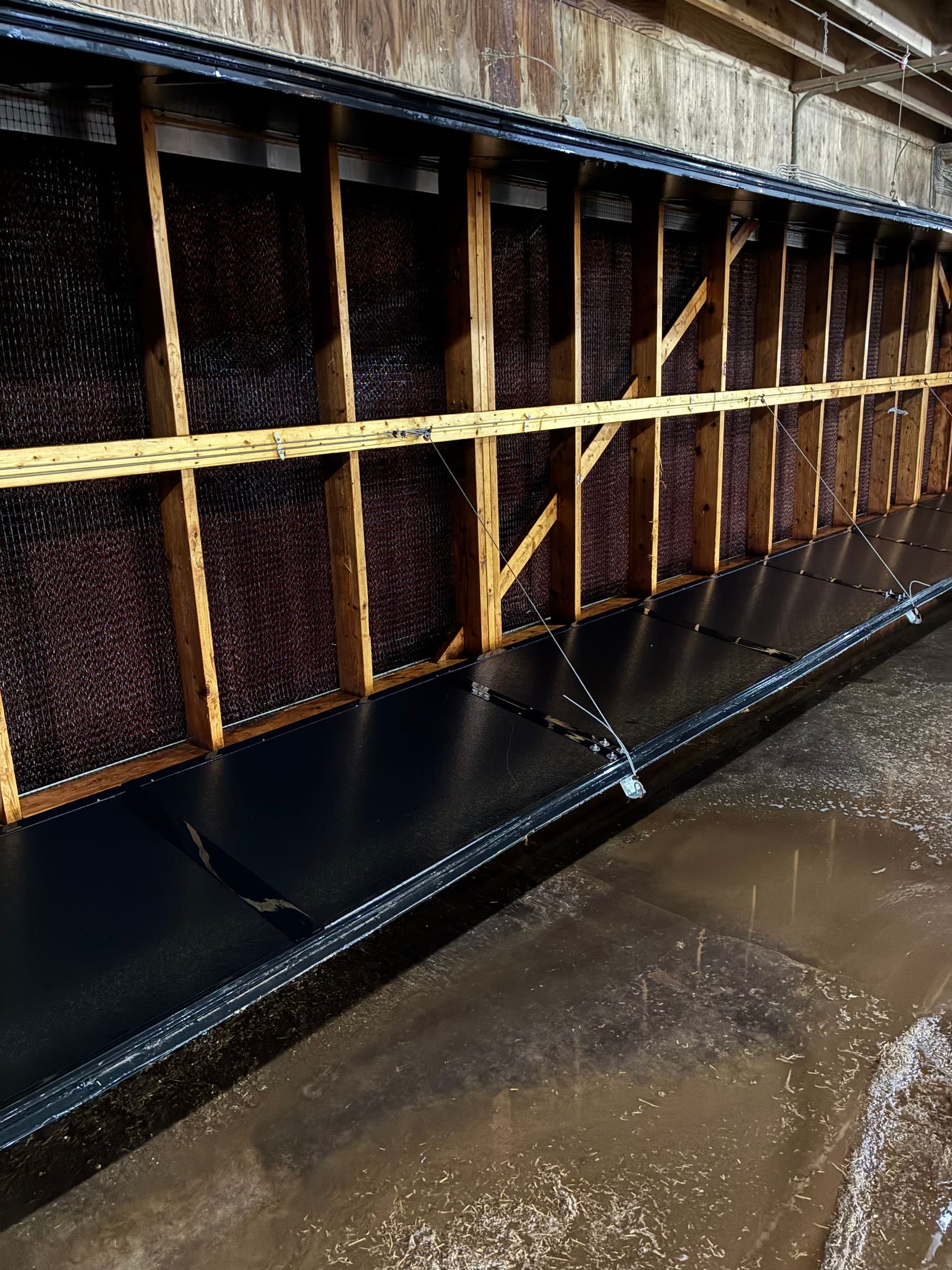 After: the same row of cool-cell pads, dark and clean, above a clean black gutter.